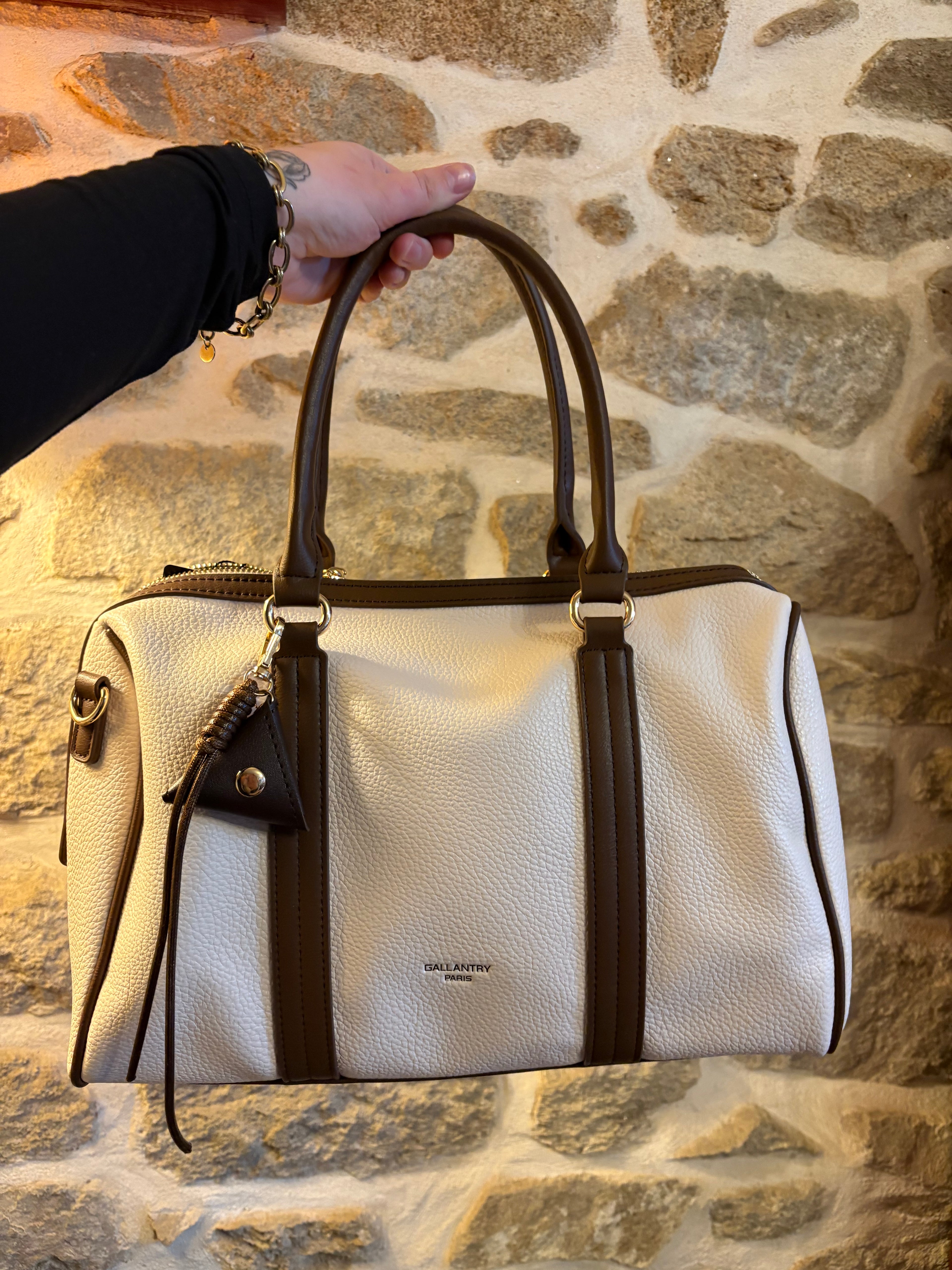 Sac Elaska