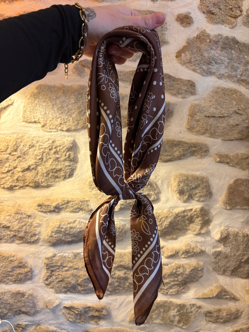 Foulard brun